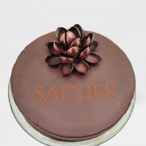 Sacher dort