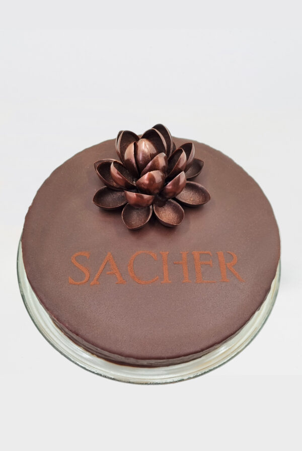 Sacher dort